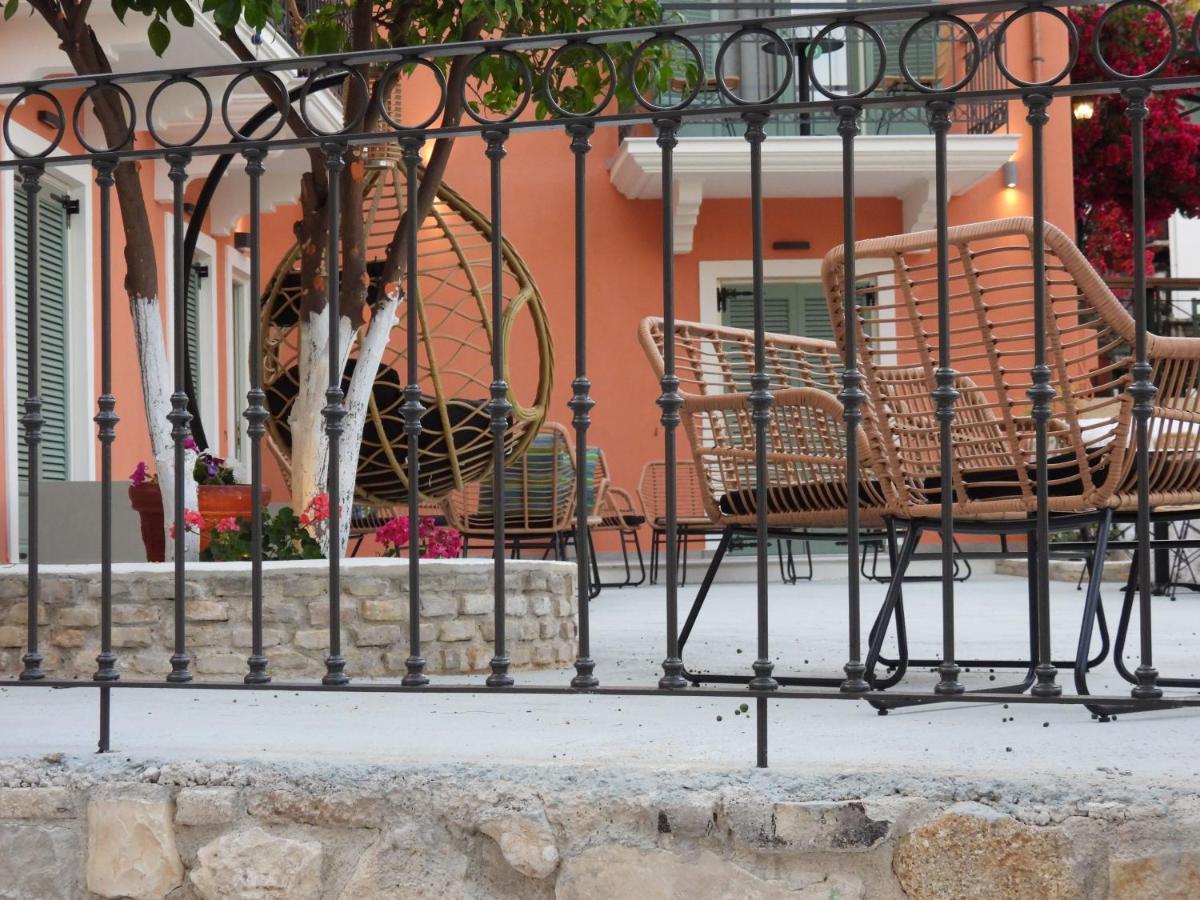 Saint George Hotel Parga Luaran gambar
