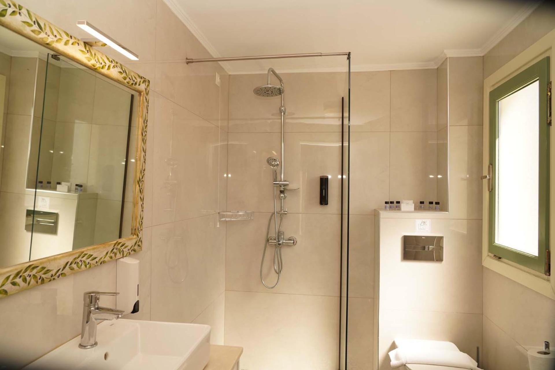 Saint George Hotel Parga Bilik gambar